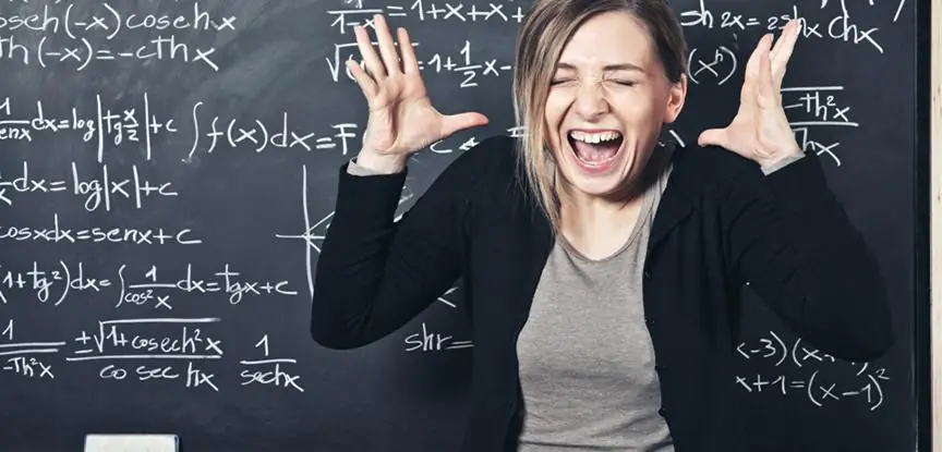 professora gritando